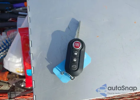 2012 Fiat 500 Sport из США, поврежденный, VIN 3C3CFFBR8CT366360